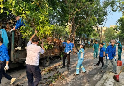 Hà Nội: Phát động toàn dân tổng vệ sinh môi trường khắc phục hậu quả bão số 3