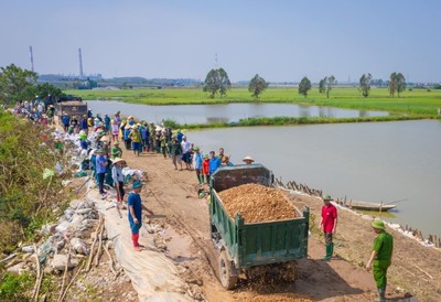 Bắc Giang tập trung ứng phó lũ lớn, đảm bảo an toàn đê điều