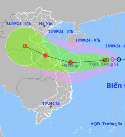 Trước bão số 4, Thừa Thiên Huế khẩn trương sơ tán dân khỏi vùng nguy hiểm