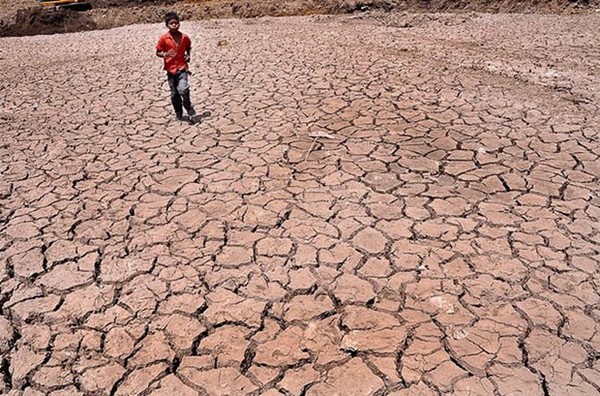 Ấn Độ đối mặt với nhiều nguy cơ về sức khỏe do nắng nóng cực đoan