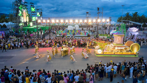 Đầu tháng 8, Hà Nam “nóng” hơn bao giờ hết với Lễ hội Carnival đường phố đổ bộ