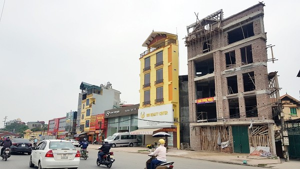 Hà Nội: Không để phát sinh nhà “siêu mỏng, siêu méo” trên các tuyến đường mới mở